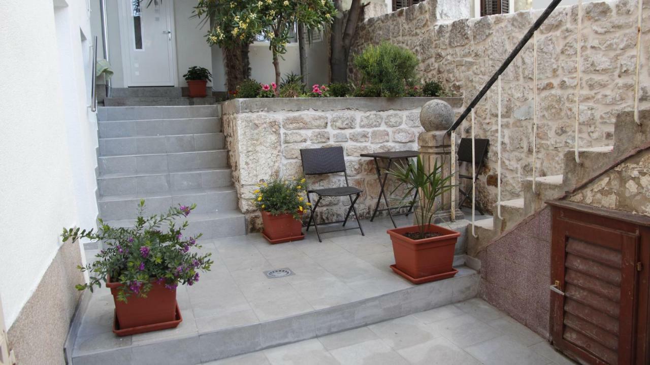 City Center Garden Apartments Šibenik Exterior foto